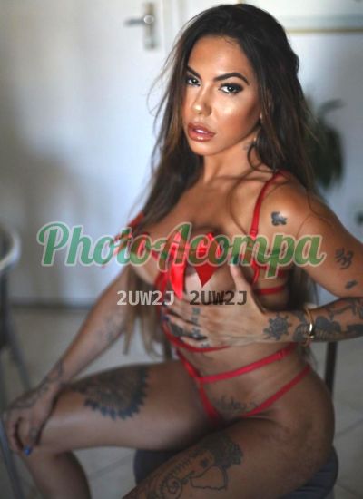 Mikaela, garota de programa em Copacabana (RJ)