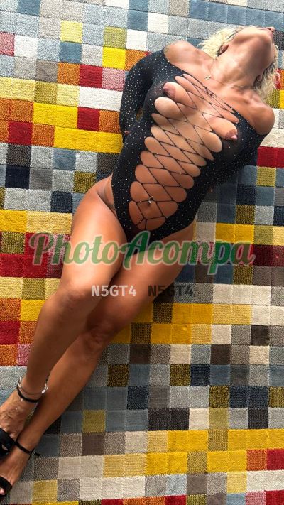 Joana, mulher que faz videochamadas e sexting