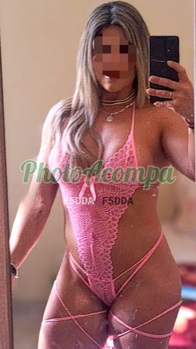 Rafaela Smith, massagista na Barra da Tijuca (RJ)