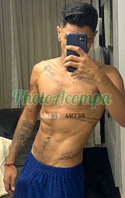 Ícaro Lisboa, garoto de programa em Araraquara