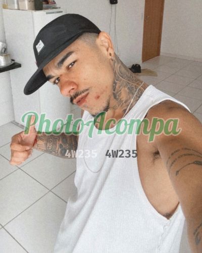 Ícaro Lisboa, garoto de programa em Araraquara