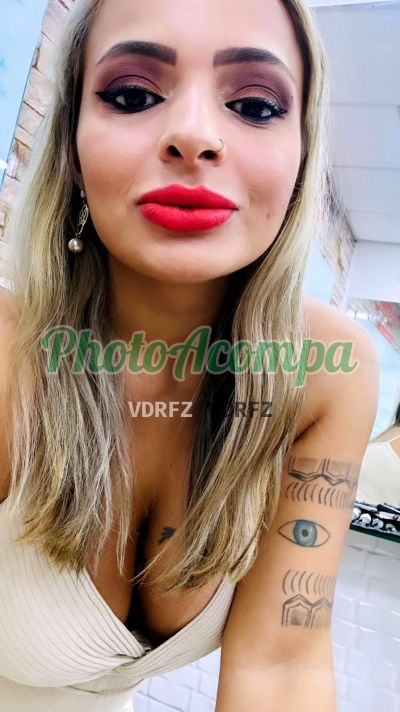Danielle Evangelista, mulher que faz massagens eróticas em Santos