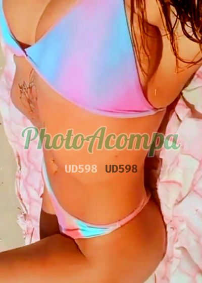 Júlia, garota de programa no Recreio dos Bandeirantes (RJ)