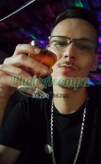 Renan Castanheira, garoto de programa em Osasco