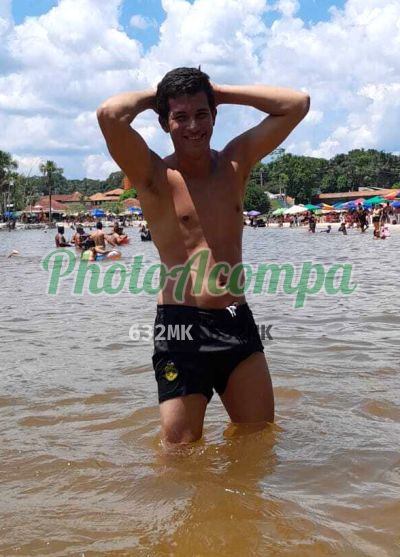 Neto, garoto de programa em Manaus