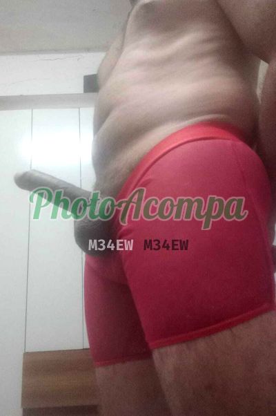 Leon, garoto de programa em Mesquita