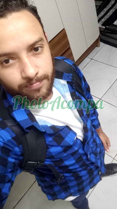 Leon, garoto de programa em Mesquita