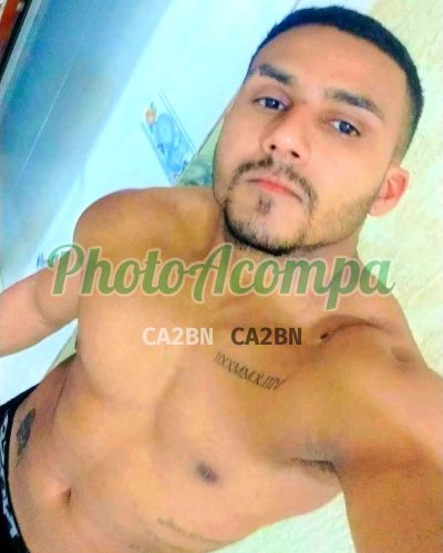 Vítor (21) 99502-2330, garoto de programa no Rio de Janeiro