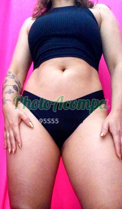 Flávia, mulher que faz videochamadas e sexting