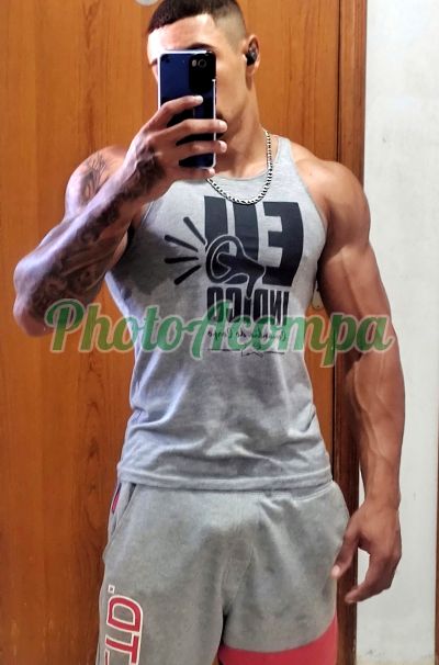 Biel (31) 97266-3054, garoto de programa em Bauru