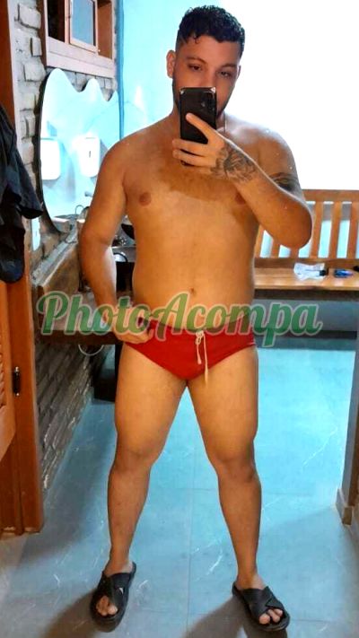 Ezio Santiago, garoto de programa em Teresina