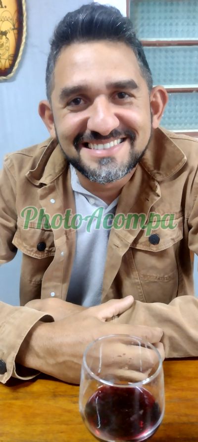 Alex, homem que faz massagens eróticas em São Paulo