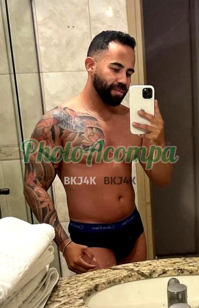 Júnior, garoto de programa em Ponta Grossa
