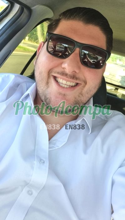 Leonardo Lucianeti, homem que faz massagens eróticas em Piracicaba
