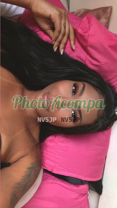 Juliana Freitas, mulher que faz videochamadas e sexting