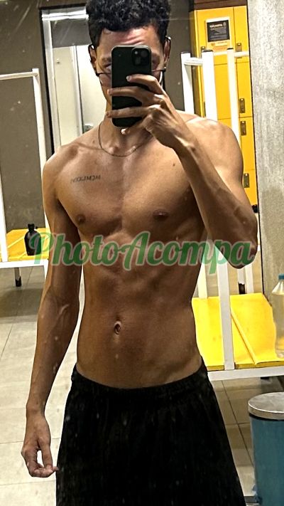 Bruno (21) 98887-4690, garoto de programa no Rio de Janeiro