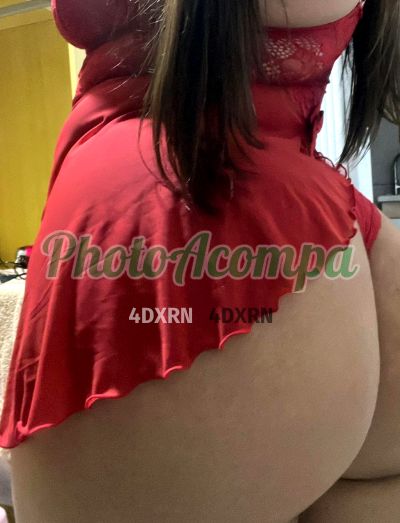 Larissa, garota de programa em Copacabana (RJ)