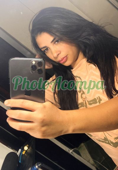 Tatiane Macedo, escort em Caratinga