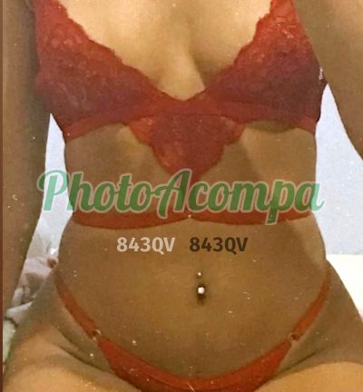 Luiza, acompanhante em Recife