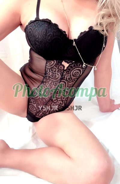 Jully (11) 95843-5916, garota de programa em Santana de Parnaíba