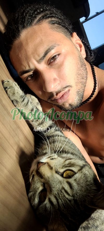 Valmir Neto (21) 96455-1784, garoto de programa em Queimados