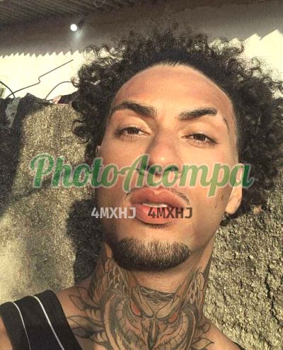 Valmir Neto (21) 96455-1784, garoto de programa em Queimados