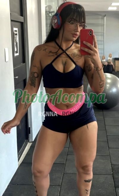Duda Macedo, mulher que faz videochamadas e sexting