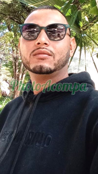 Isac, garoto de programa em São Paulo