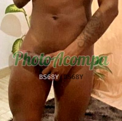 Baianinha Quente (12) 99683-8530, travesti em Caraguatatuba
