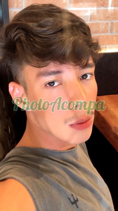 Enzo (43) 98824-9230, garoto de programa em Curitiba