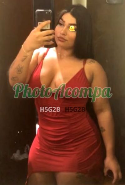 Hellen, escort em Paracambi
