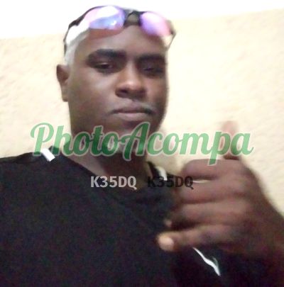 Thomas, garoto de programa em Maricá
