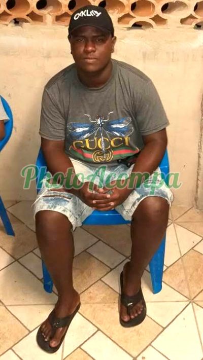 Thomas, garoto de programa em Maricá
