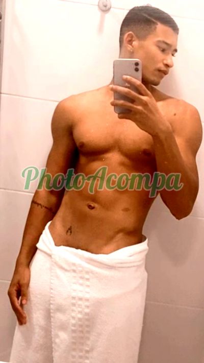 Caio, garoto de programa em Salvador