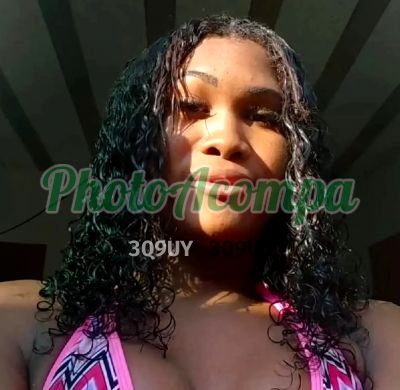 Tatá, travesti em Belford Roxo