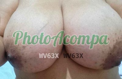 Vivi Pimentinha, mulher que faz videochamadas e sexting