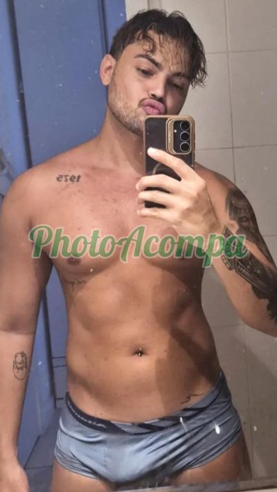 Santiago Ferrari (21) 96875-1388, garoto de programa em Marista (Goiânia)