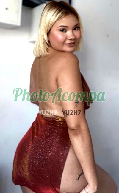 Bella, mulher que faz massagens eróticas em Manaus