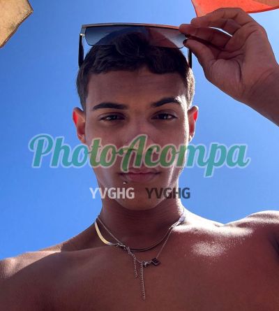 Eduardo (21) 95942-3107, garoto de programa no Rio de Janeiro