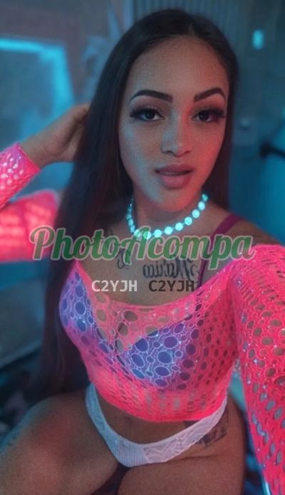 Tokyo Fox, garota de programa em Florianópolis