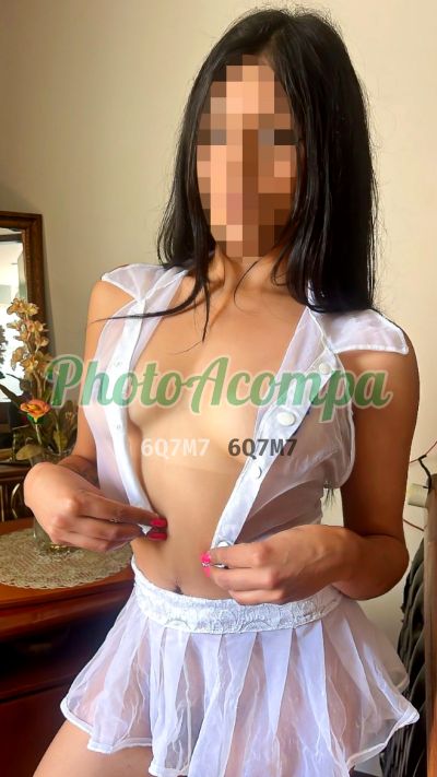 Lívia Salles, garota de programa em Curitiba