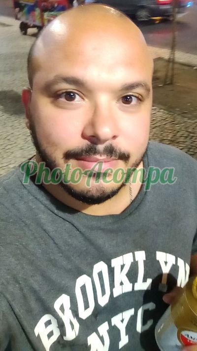 Lucas, homem que faz massagens eróticas no Rio de Janeiro