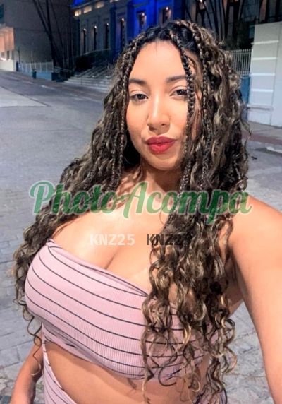 Yara, mulher que faz videochamadas e sexting