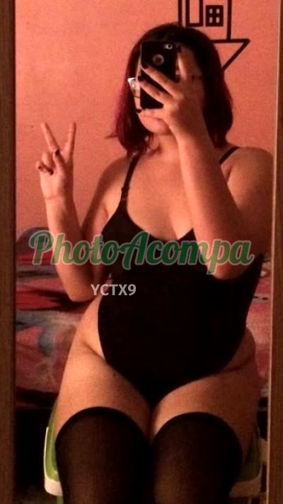 Jhully, garota de programa em Curitiba