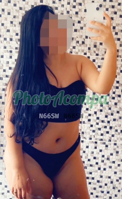 Bela, mulher que faz videochamadas e sexting