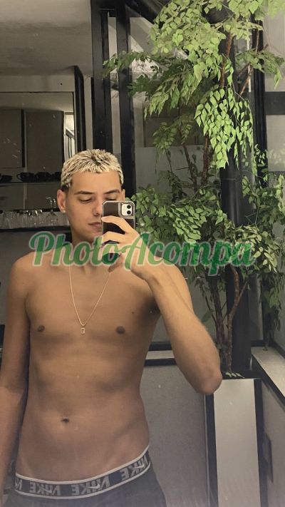 Hermes (21) 97294-2705, garoto de programa em Copacabana (RJ)