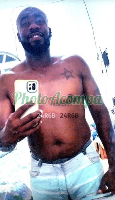 Preto, garoto de programa em Salvador