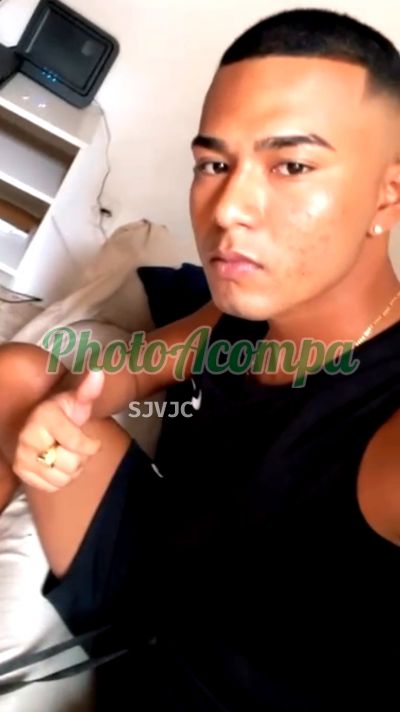 Gabriel 22 CM, garoto de programa em Feira de Santana
