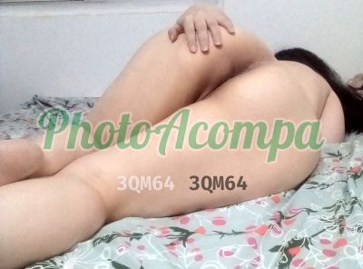 Beatriz, mulher que faz videochamadas e sexting