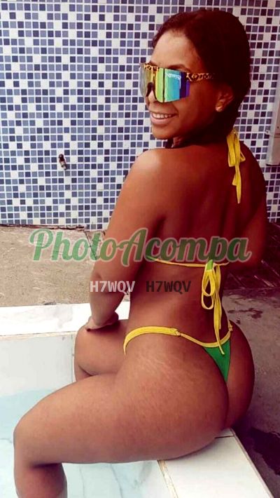 Roberta Barretos, garota de programa em Cajuru (Curitiba)